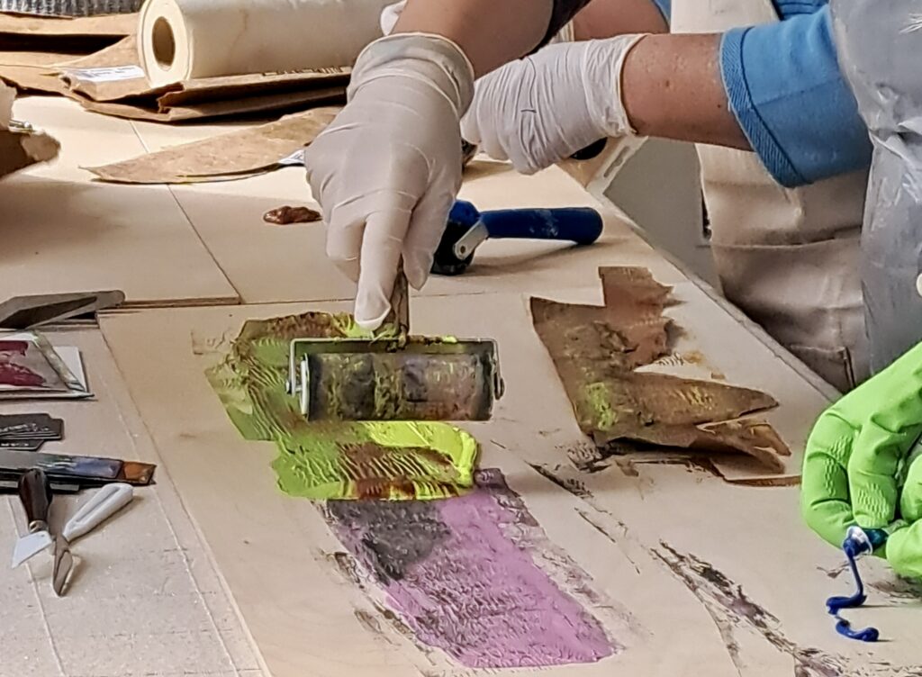 Kunst mit Verpackungsmüll